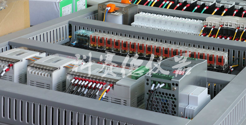 小型高低溫測試機(jī)電路